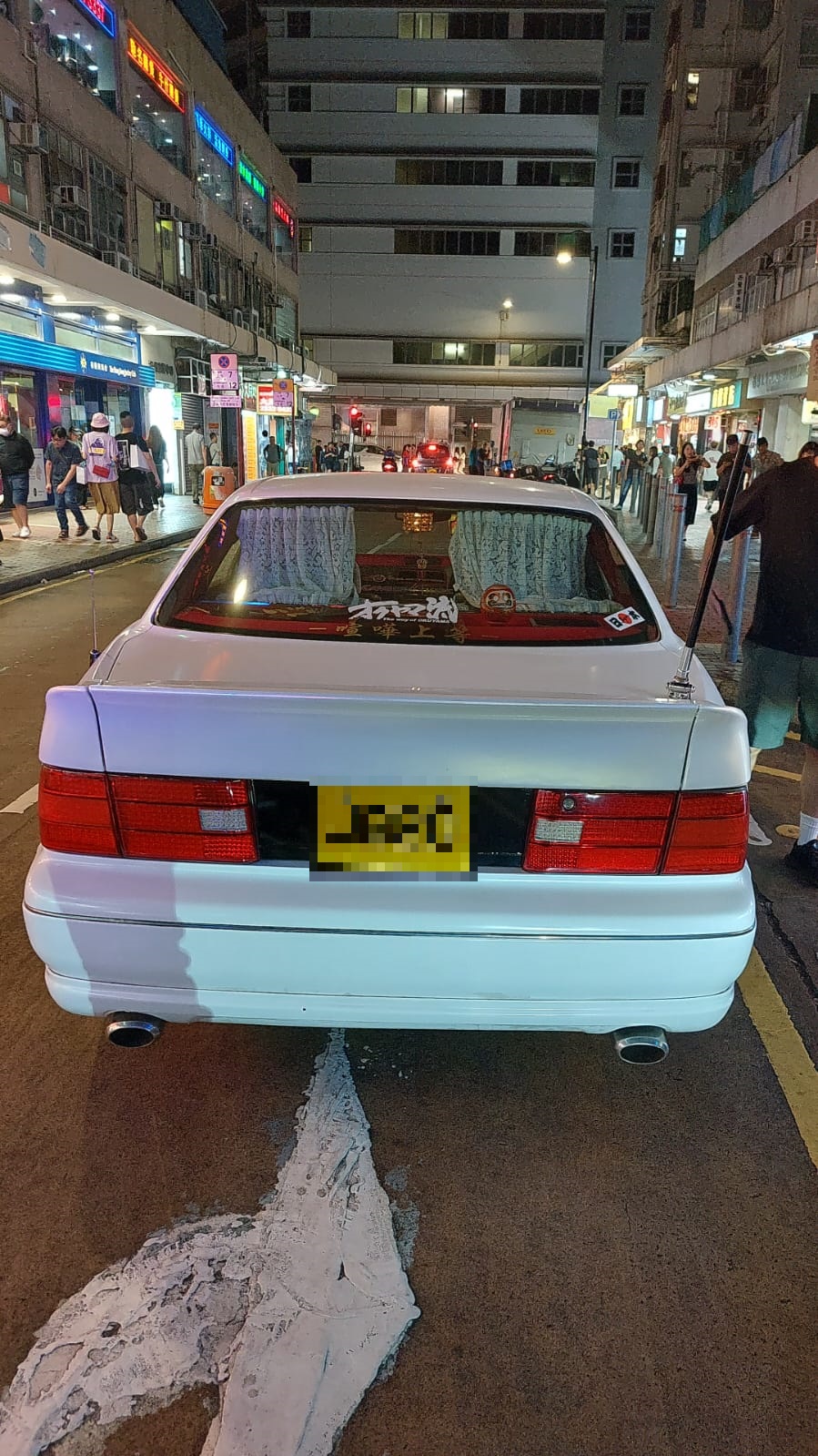 西九龍總區交通部於過去一星期打擊「非法賽車」及「非法改裝車輛」等罪行。警方圖片