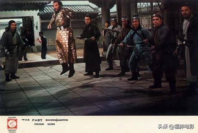 江島拍過不系作品。