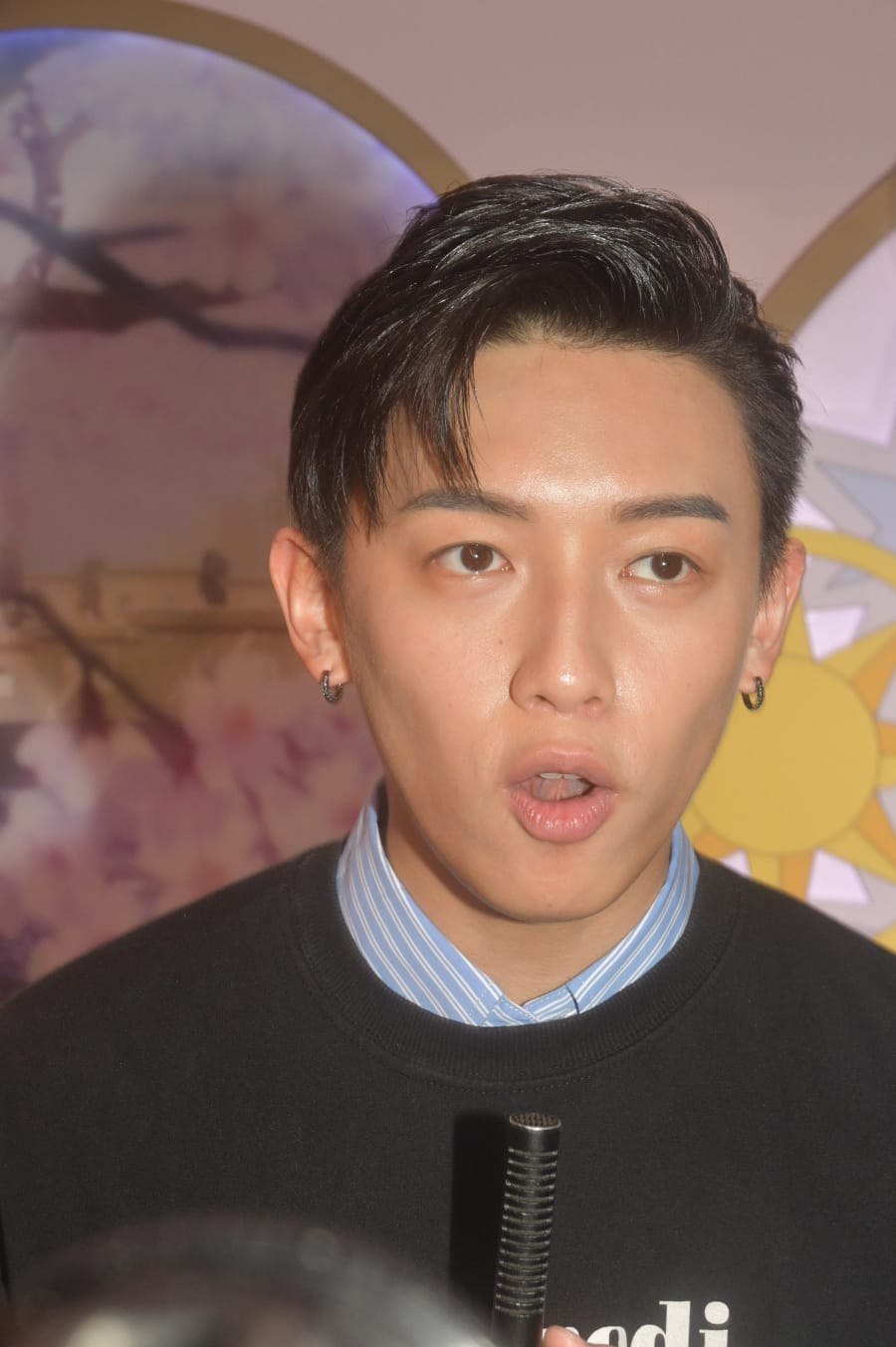 自認肥了足足近8公斤。