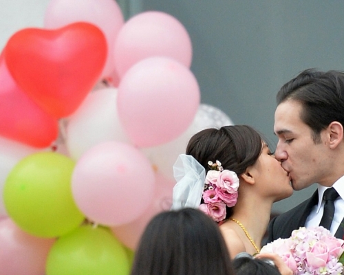 調查發現,受訪準新人的結婚平均開支為360577元,較去年增加9%。資料圖片