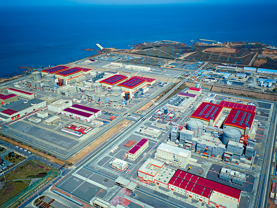 辽宁红沿河核电站全景。