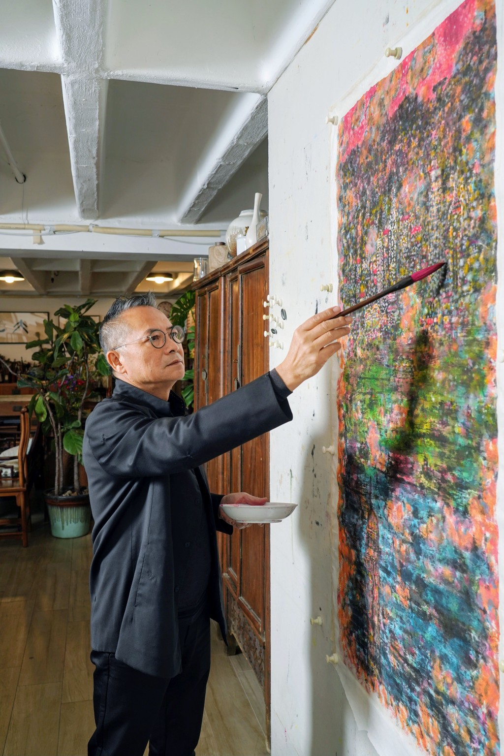 林天行的香江情懷 燈火墨色夜未央