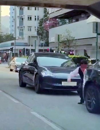 facebook截圖（資料來源：Cherry Lam＠facebook車cam L（香港群組））