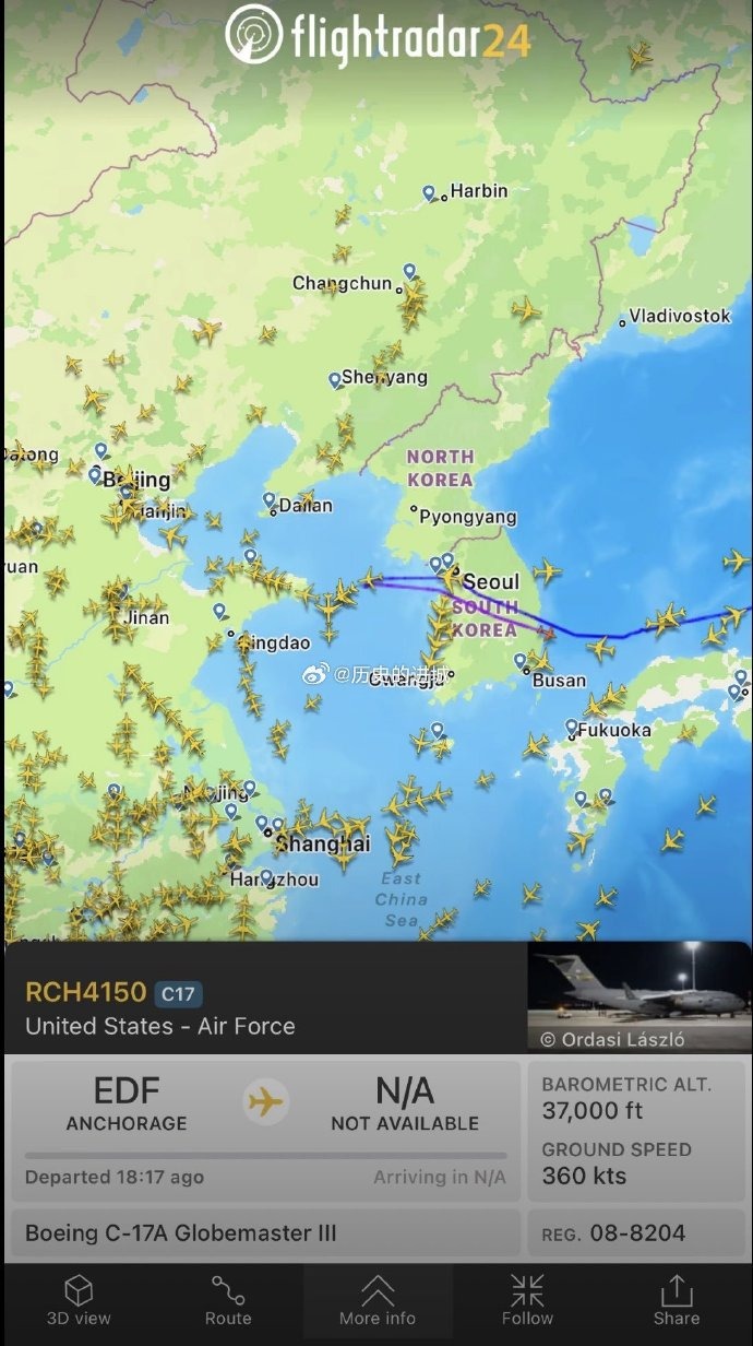 有航空资料显示，美军C17运输机Boeing C-17A Globemaster III。