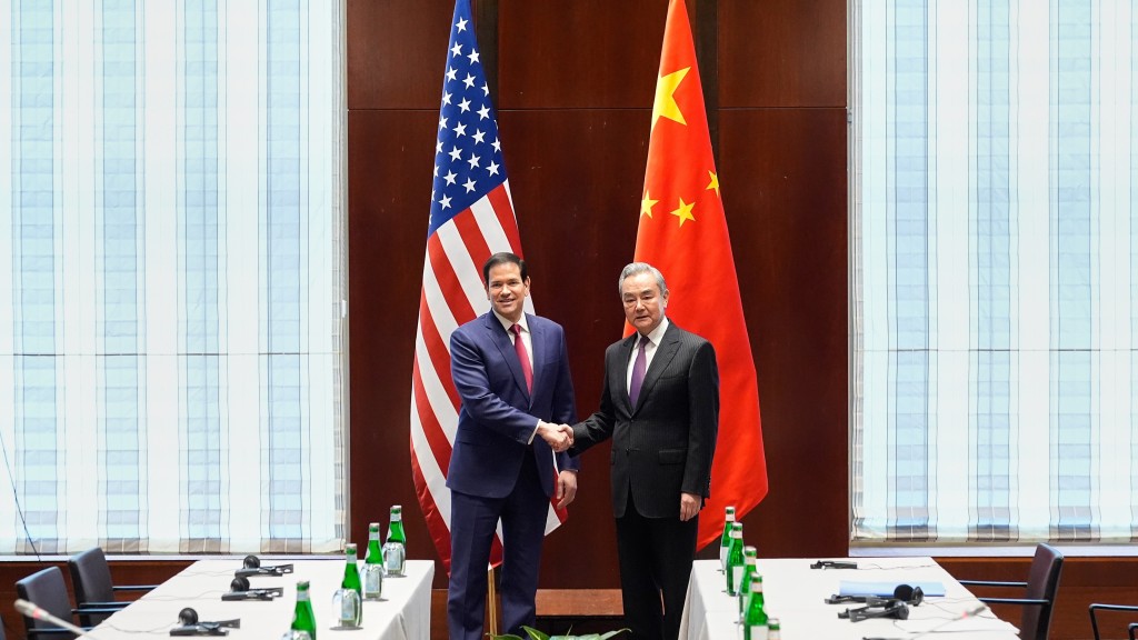 慕尼黑安全会议期间，鲁比奥与王毅场边会谈1小时。 美联社