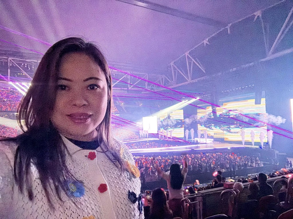 罗淑佩到现场欣赏，大赞truly amazing!!!!! 罗淑佩fb