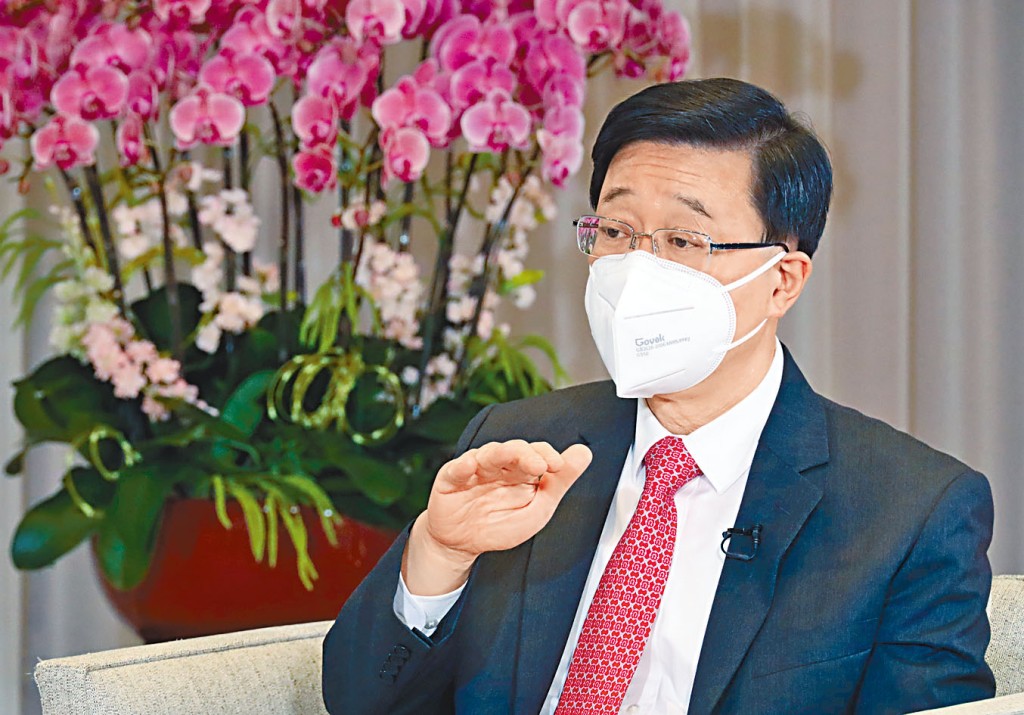 李家超呼籲，如果市民對《施政報告》有任何意見，可在臉書留言。