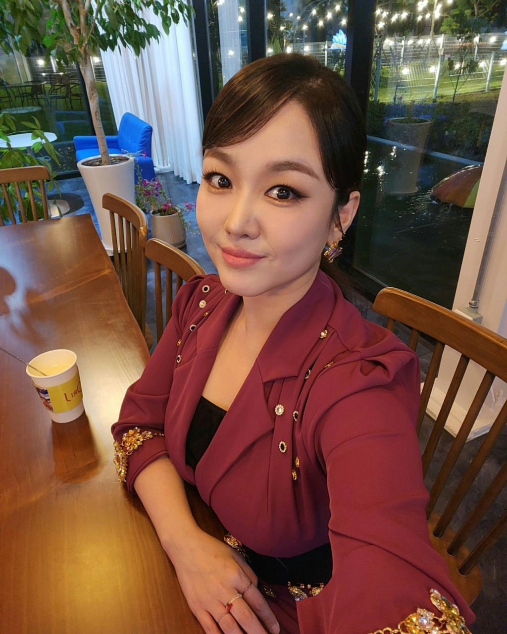 鄭美愛擔心癌症復發。 鄭美愛擔心癌症復發。
