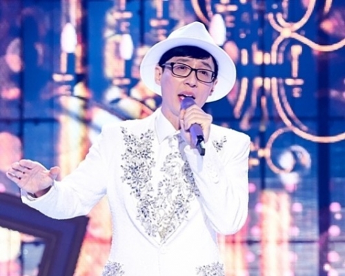 劉在錫在其專業一直努力不懈，也關注公益慈善。
