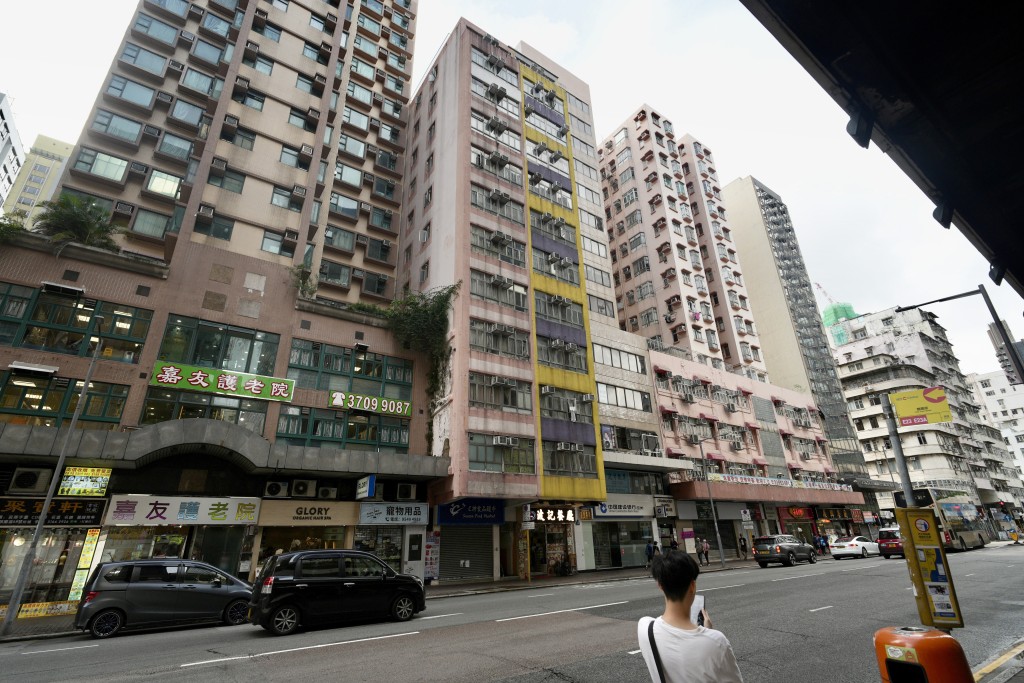 红磡马头围道96号全幢住宅，以3800万易手。