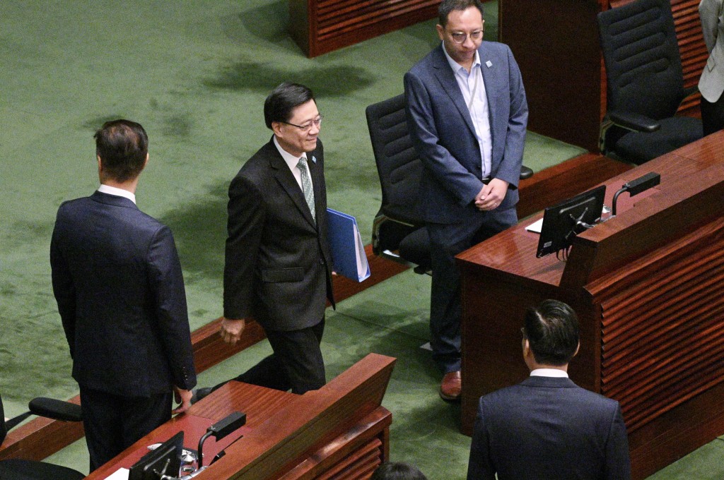 在廉政公署的全力推動下,聯合國毒品和犯罪問題辦公室(毒罪辦)將在香港設立「全球反腐敗執法合作網絡亞太辦公室」。 在廉政公署的全力推動下,聯合國毒品和犯罪問題辦公室(毒罪辦)將在香港設立「全球反腐敗執法合作網絡亞太辦公室」。