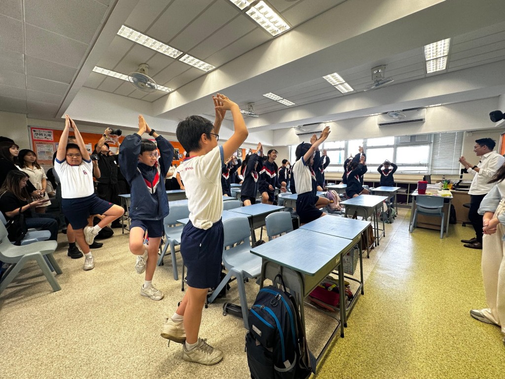 教師面對眾多學生,更需不斷「裝備」情緒管理及思考問題方面。資料圖片 教師面對眾多學生,更需不斷「裝備」情緒管理及思考問題方面。資料圖片