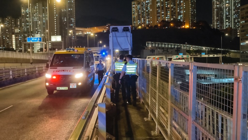 現場為青衣南橋。