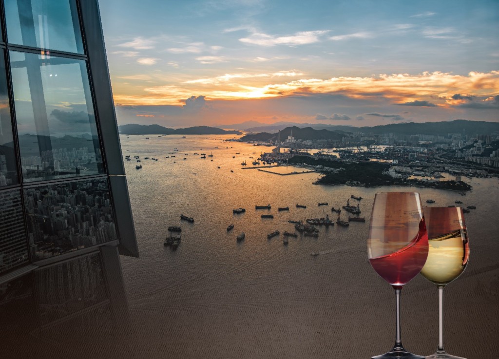 Café 100 by The Ritz-Carlton, Hong Kong还会供应各款美酒佳肴