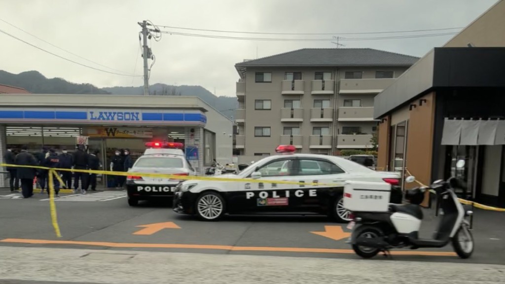 廣島LAWSON便利店驚爆隨機斬人案。(ゆかぴん@X)