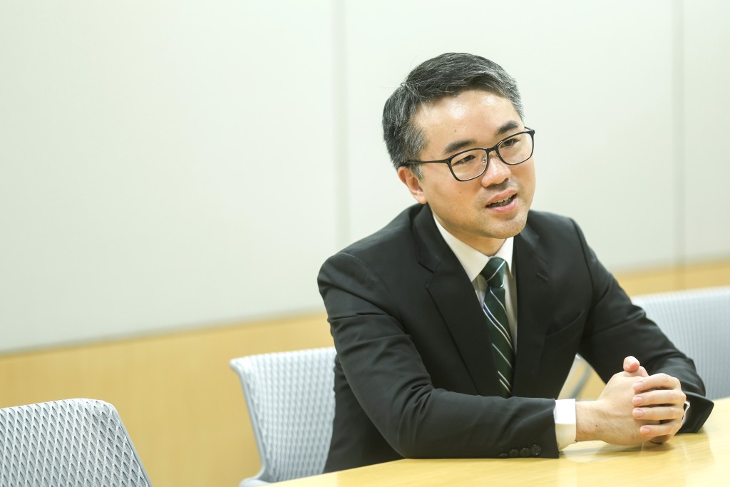 教育局副局長施俊輝。 教育局副局長施俊輝。