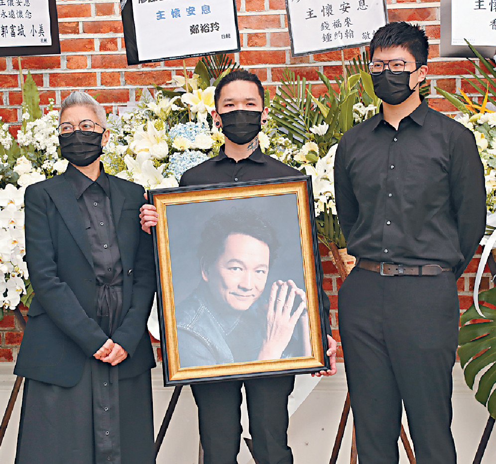 陈敏儿的丈夫廖启智亦于2021年3月因胃癌离世。