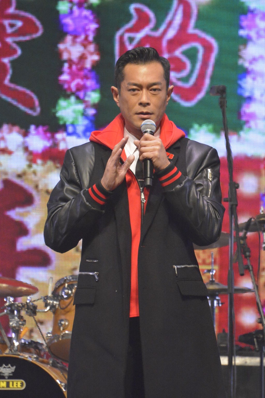 古天樂曾在《2018年度叱咤樂壇流行榜頒獎典禮》獲歌迷投選為「叱咤樂壇我最喜愛的男歌手」。