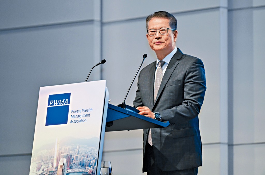 陳茂波指，國際金融機構對香港財富管理業務前景樂觀，其中不少正計劃擴大香港業務規模。