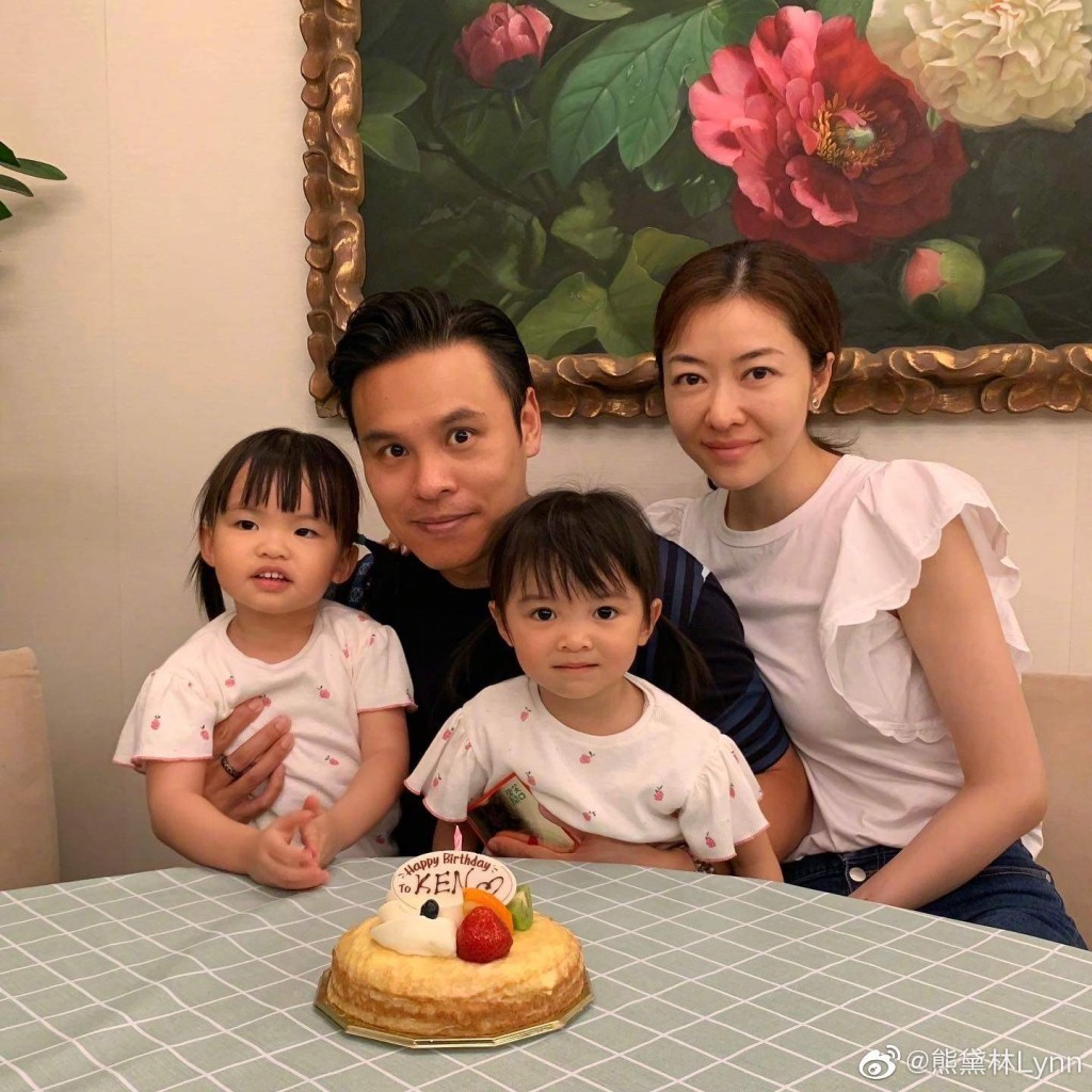 熊黛林延期開工,多咗時間陪家人。 熊黛林延期開工,多咗時間陪家人。