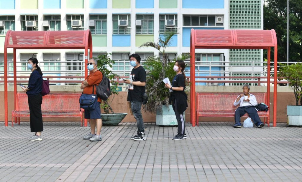 陳肇始籲到過高危場所的市民盡快檢測。