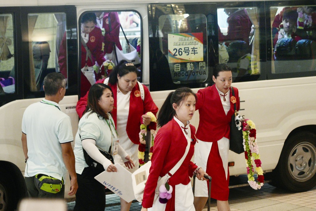 巴黎奧運會內地奧運健兒代表團 抵尖沙咀海景嘉福酒店。 歐樂年攝