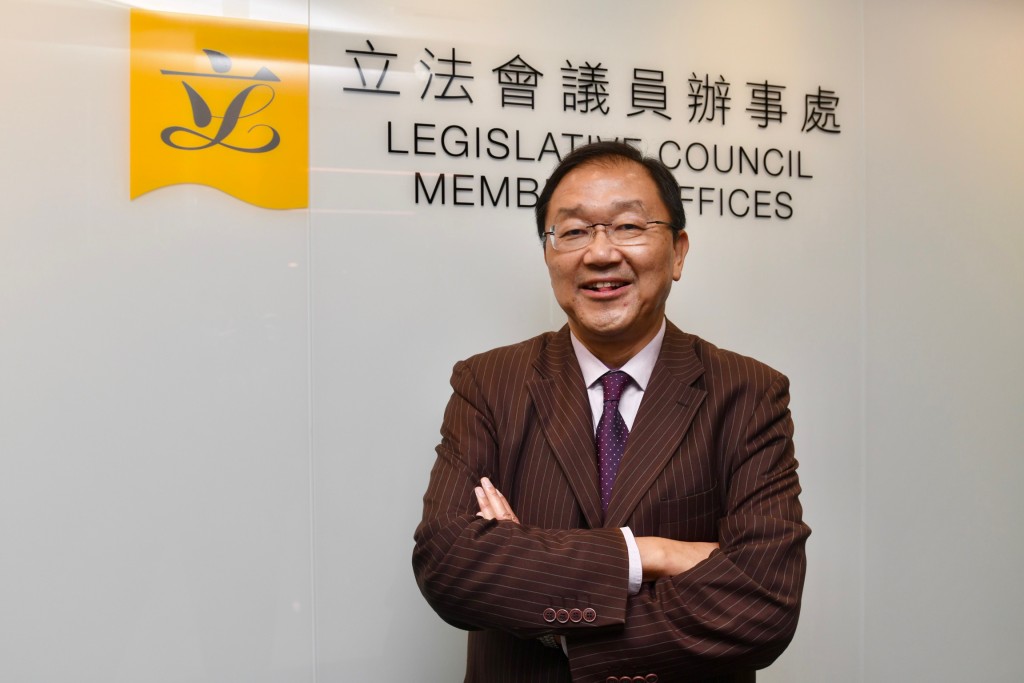 黃錦輝辭去立法會的所有職務。資料圖片 黃錦輝辭去立法會的所有職務。資料圖片