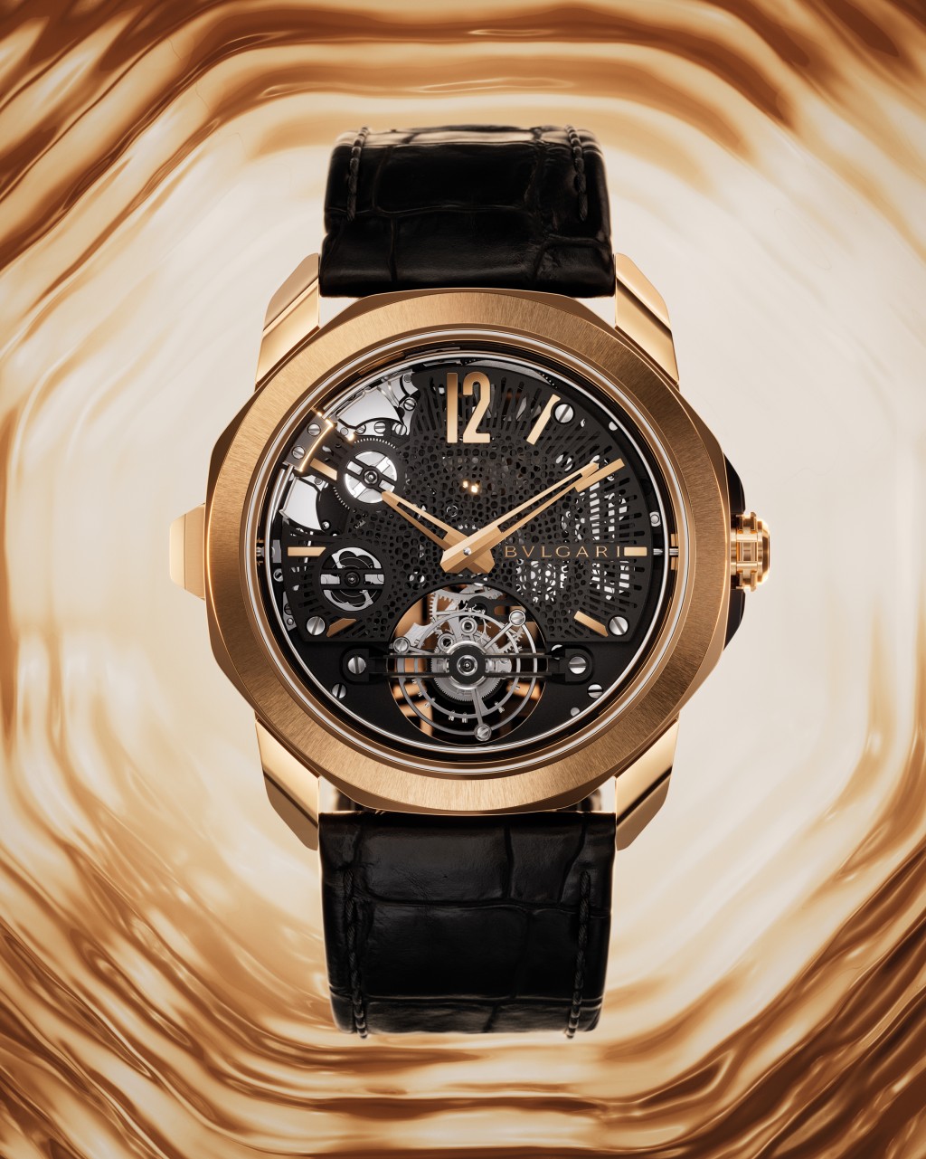 Bvlgari Octo Roma Carillon Tourbillon，表壳： 44mm玫瑰金/ 机芯：BVL428自动/ 售价：待询。