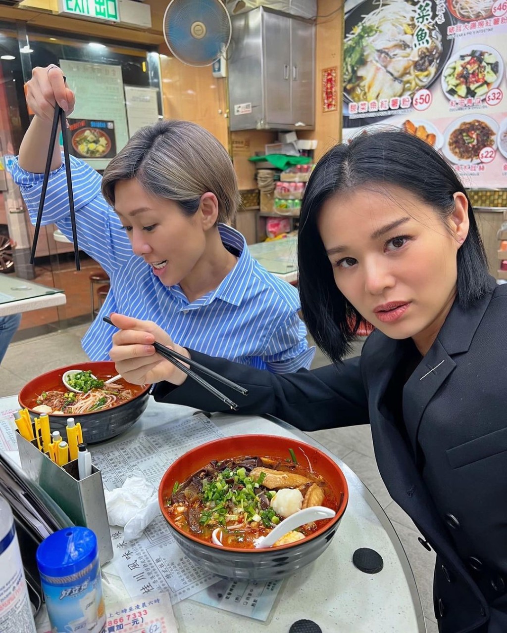 開餐原來去食粉麵。