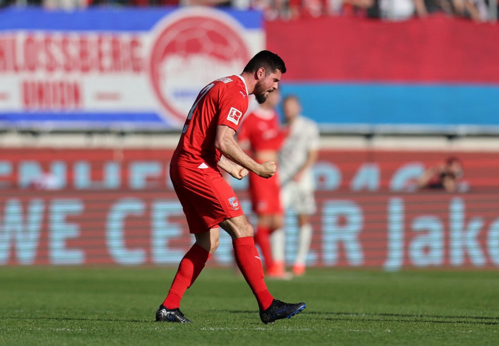 海登咸成德甲史上首次落後2球而反勝拜仁的升班馬。Reuters