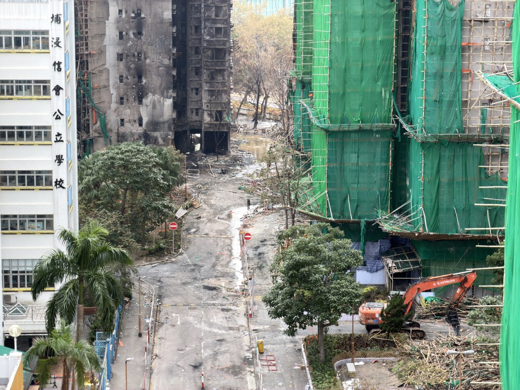 大埔宏福苑11月26日五級大火慘劇,造成過百人死亡。 大埔宏福苑11月26日五級大火慘劇,造成過百人死亡。