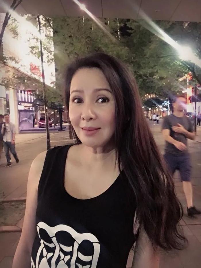 當時林美照整個人陷入憂鬱,表示:「當時覺得天都要塌了!」。 當時林美照整個人陷入憂鬱,表示:「當時覺得天都要塌了!」。