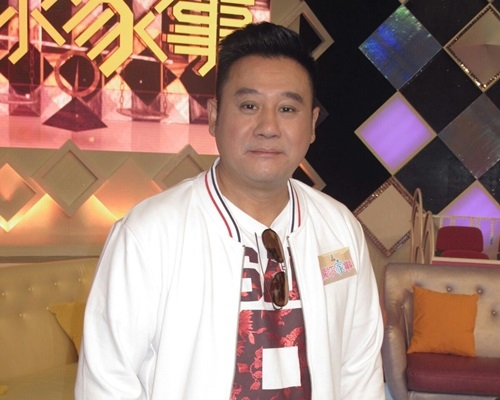 麥包話鍾意做娛樂圈不為錢，為份執著。