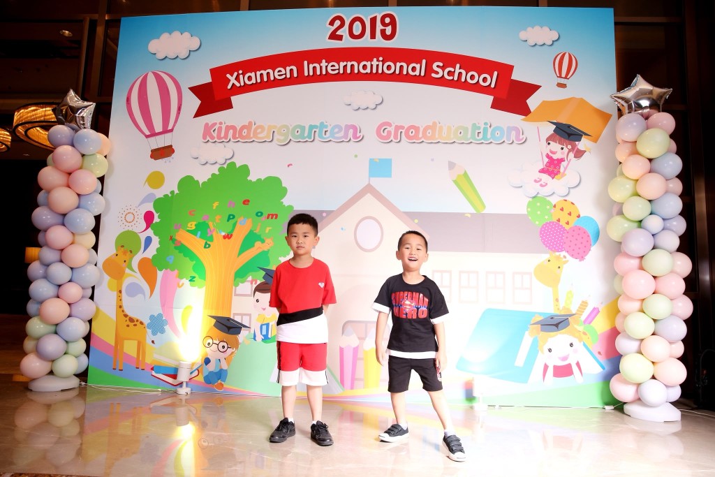 林太自儿子幼稚园起便安排他们就读内地国际学校的IB课程，为来港升学铺路。（图片来源：受访者提供）