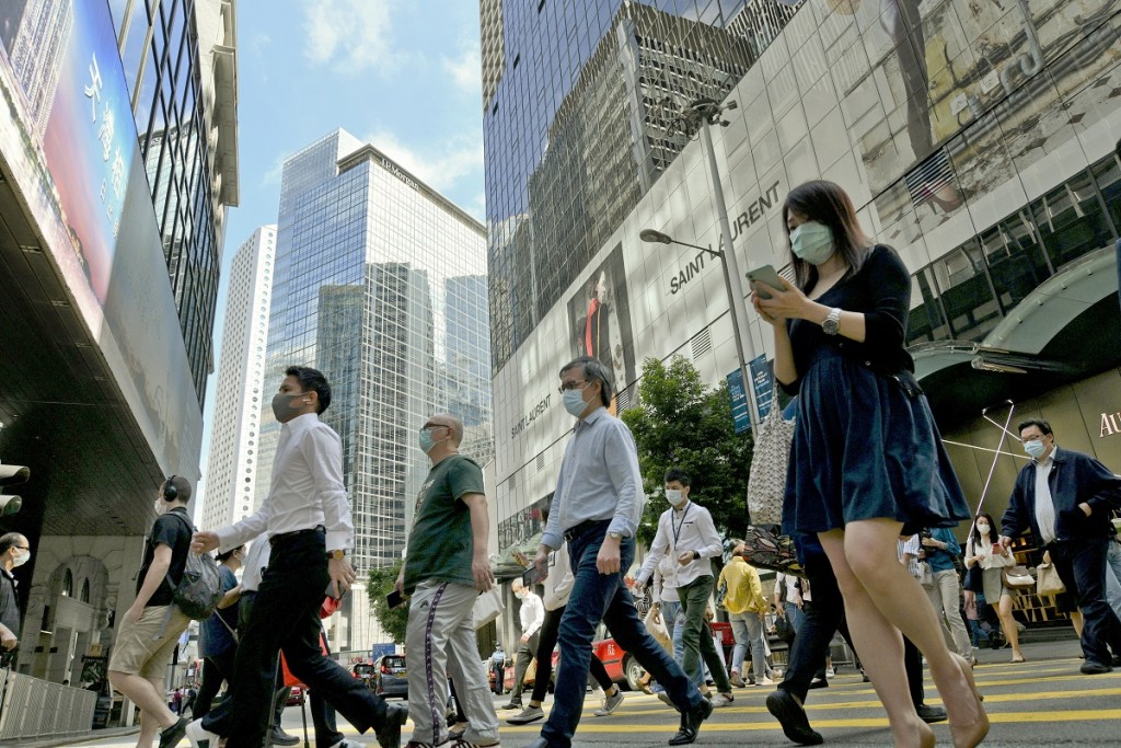 有業主打算賣舊樓換新樓,卻遇上買家財困。示意圖片