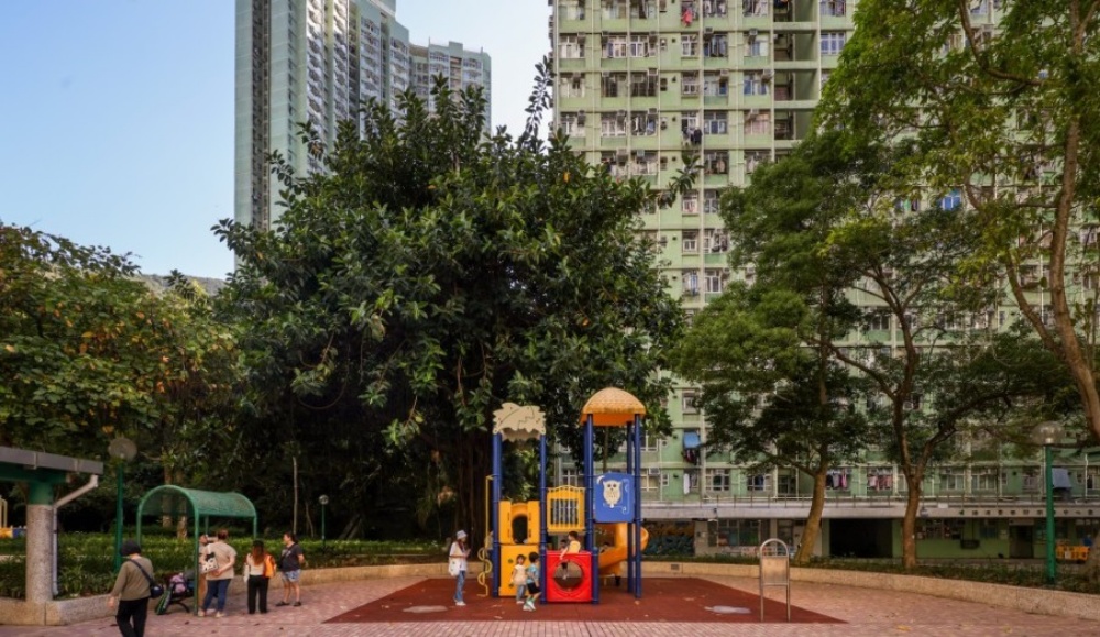 房屋小組委員會通過在2026/27年度，所有家庭人數住戶的公屋入息限額均會上調，整體平均上升2.8%。資料圖片  