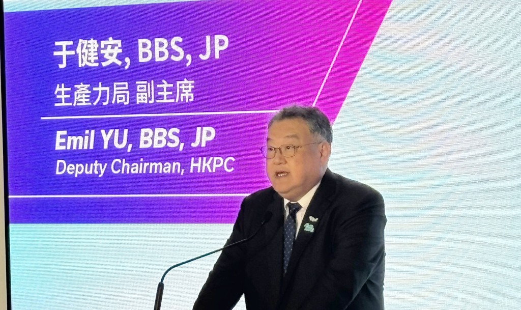 于健安表示,AI不應只是大型企業的專利,而應成為每間企業、每位員工,甚至社會不同階層人士都能善用的生產力工具。 于健安表示,AI不應只是大型企業的專利,而應成為每間企業、每位員工,甚至社會不同階層人士都能善用的生產力工具。