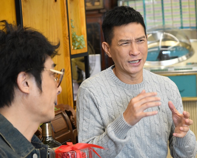 張家輝歎電影圈青黃不接,前景堪慮。