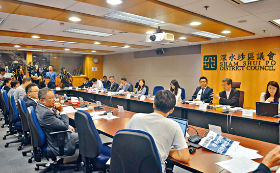 2023年起,政府推出完善地區治理建議方案。資料圖片 2023年起,政府推出完善地區治理建議方案。資料圖片