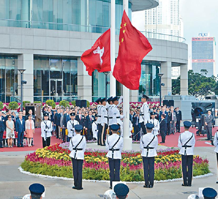 范徐丽泰强调，中国从未放弃对香港的主权，也没有承认过英国对香港统治的合法性。资料图片