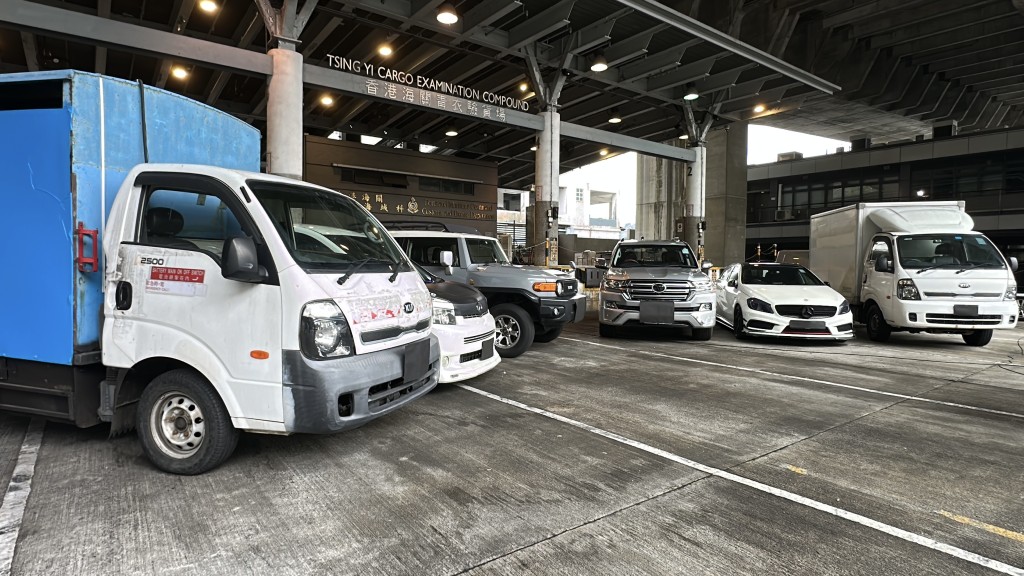 行動中被截獲的涉案車輛。 行動中被截獲的涉案車輛。