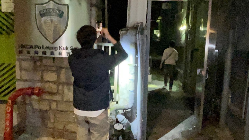 警員到場調查。蔡楚輝攝