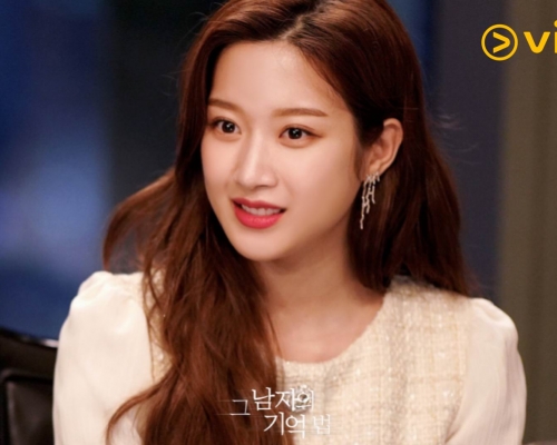 文佳煐獲封新生代初戀系女星。