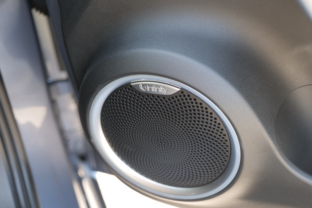 ORA 07 AWD GT版原車配有11喇叭Infinity音響組合。
