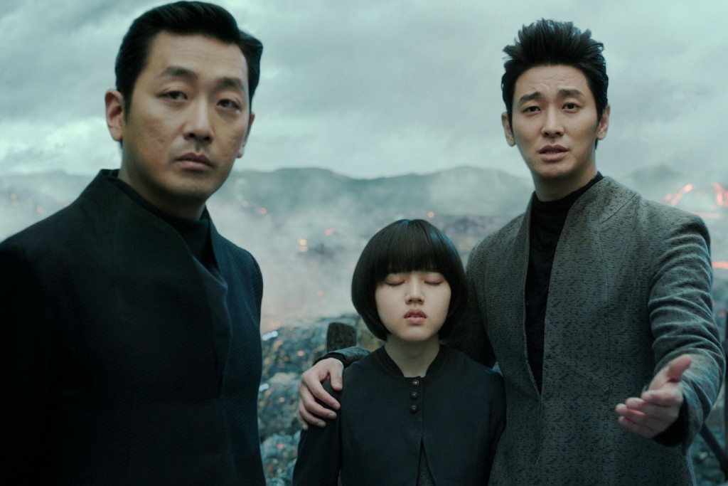 河正宇主演的韓片《與神同行》在香港票房報捷。 河正宇主演的韓片《與神同行》在香港票房報捷。