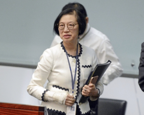 陳肇始表示,預計今日內會完成銷毀上水屠房的活豬。資料圖片