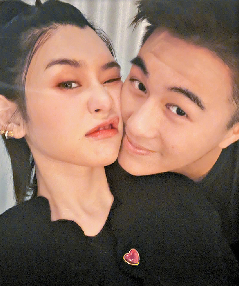 ■何猷君和太太奚夢瑤不時「放閃」。
