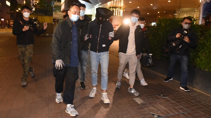 警方於上周四行動中拘捕7名男女。資料圖片