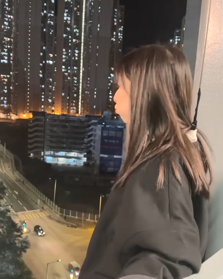 譚嘉儀全程親身上陣,勇氣可嘉。 譚嘉儀全程親身上陣,勇氣可嘉。