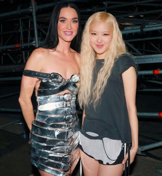 Katy今年1月曾與Rosé在慈善騷上合照,有網民指她可能中了「Rosé魔咒」。 Katy今年1月曾與Rosé在慈善騷上合照,有網民指她可能中了「Rosé魔咒」。